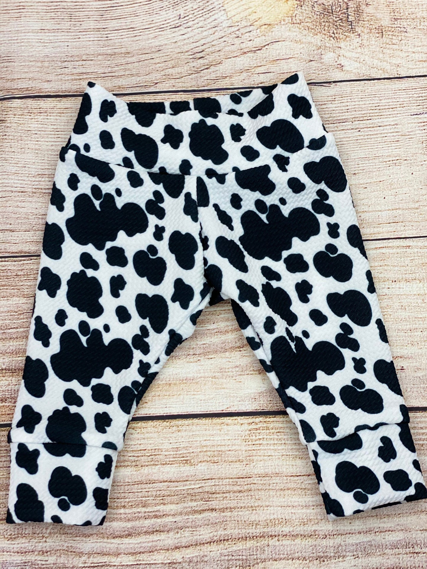 Cow spots/ Cow Print/ Baby Girl Top, Leggings and Bow set/ Baby tights/ Baby Joggers